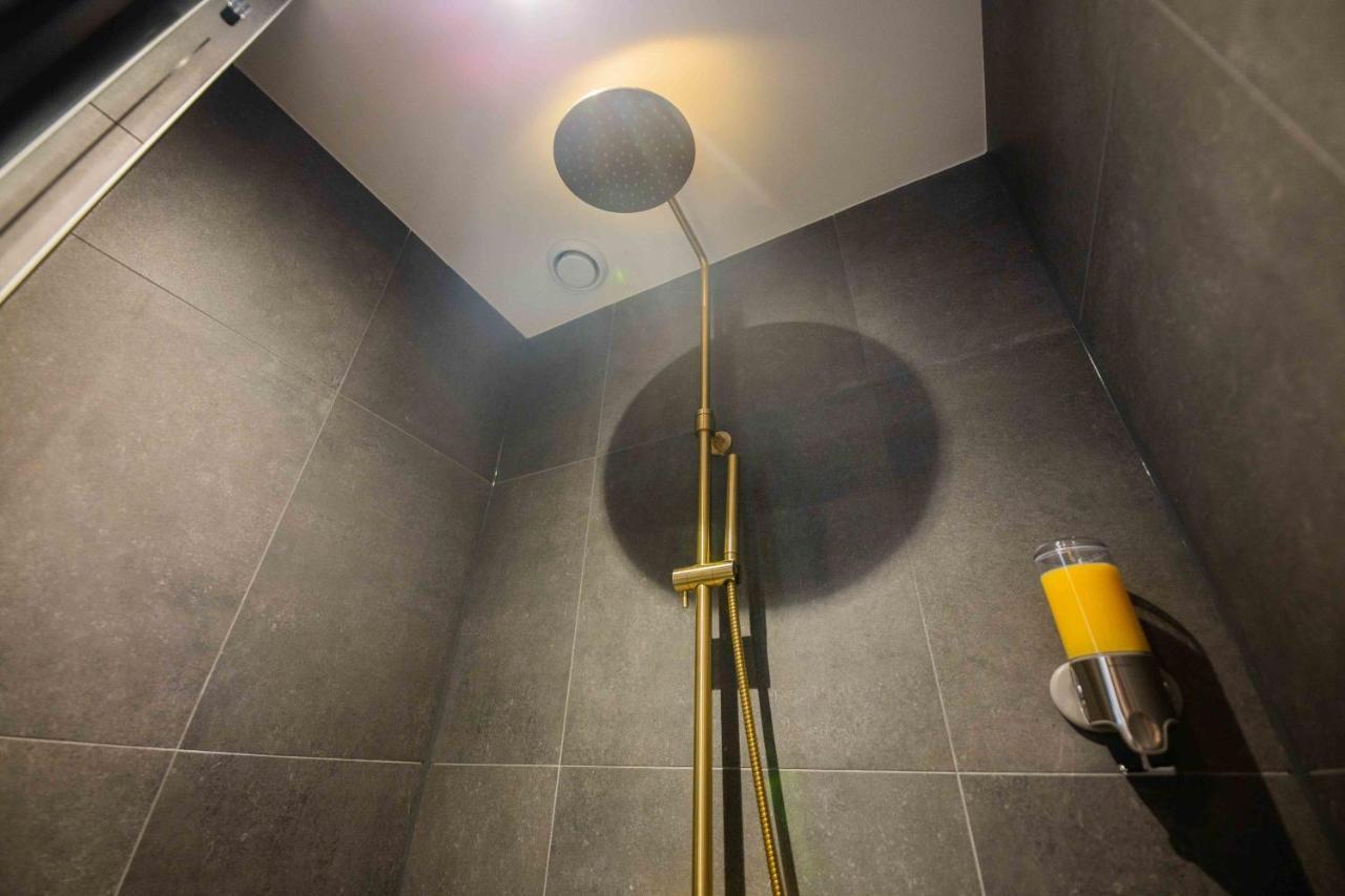 Luxurious 35M2 Designer Studio - R51A Eindhoven Buitenkant foto